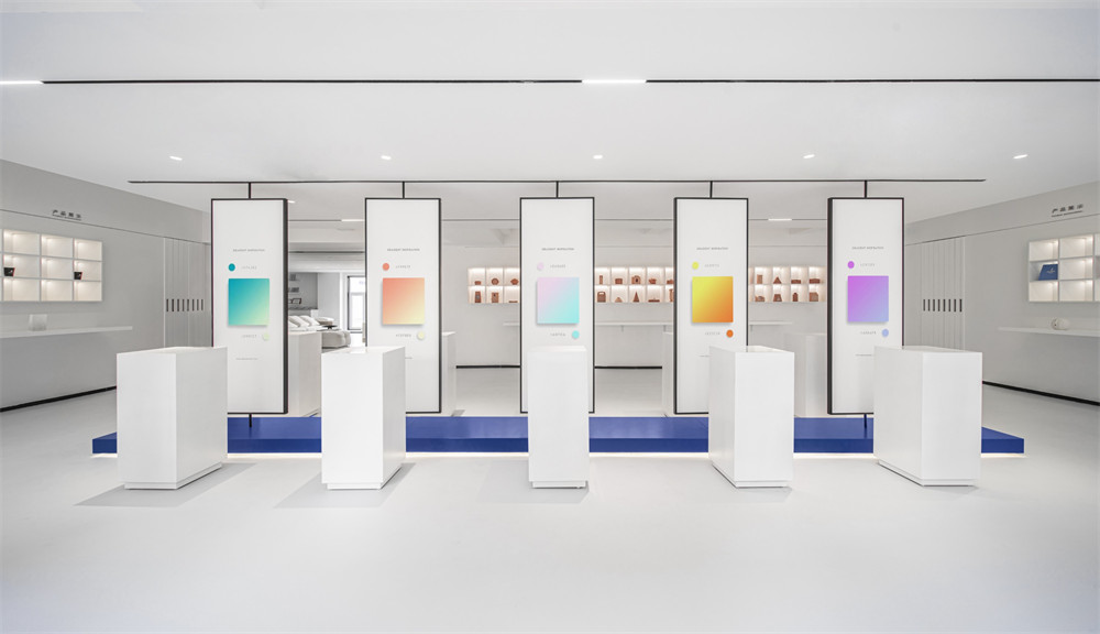现代极简风JIAYI柔版企业展厅装修设计规划(图7) 现代极简风JIAYI柔版企业展厅装修设计规划(图7)