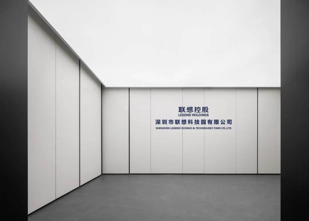 郑州bg电子官网大分享遐想控股3.0多元办公室装修设计(图1) 郑州bg电子官网大分享遐想控股3.0多元办公室装修设计(图1)