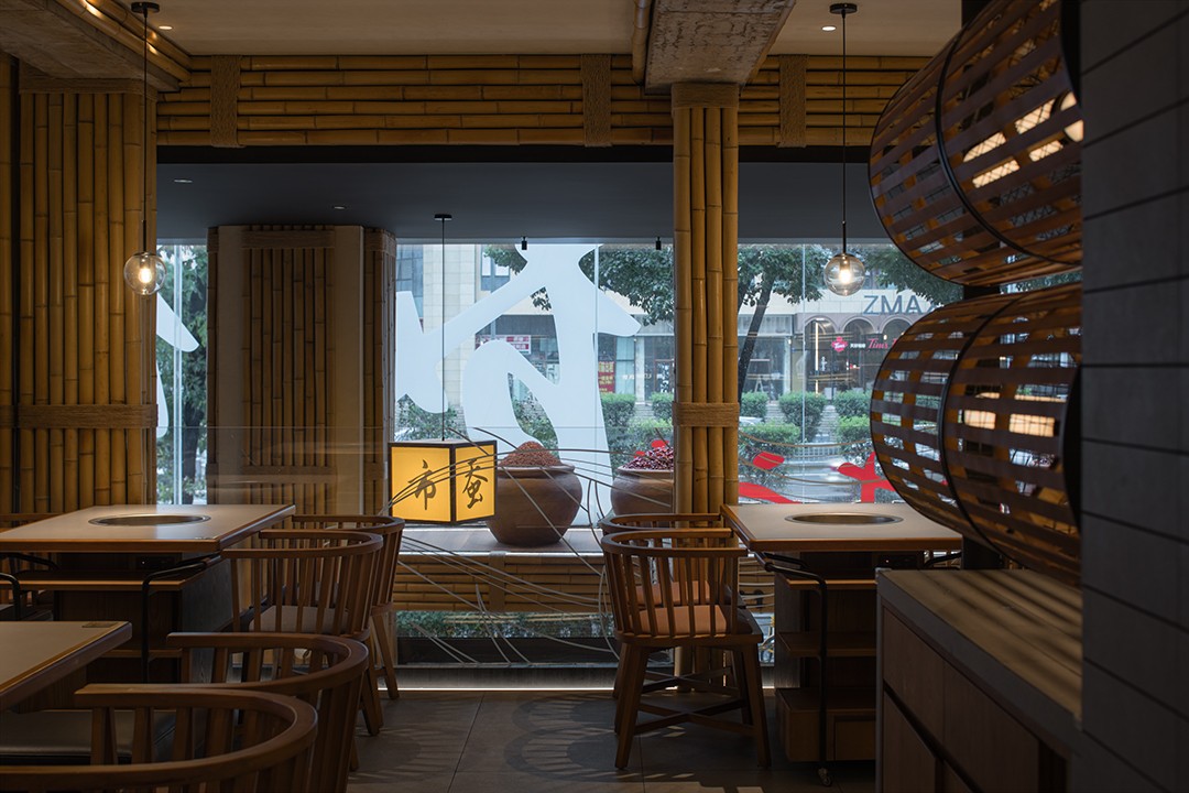 少城壹号隧道重庆火锅店装修设计(图3) 少城壹号隧道重庆火锅店装修设计(图3)